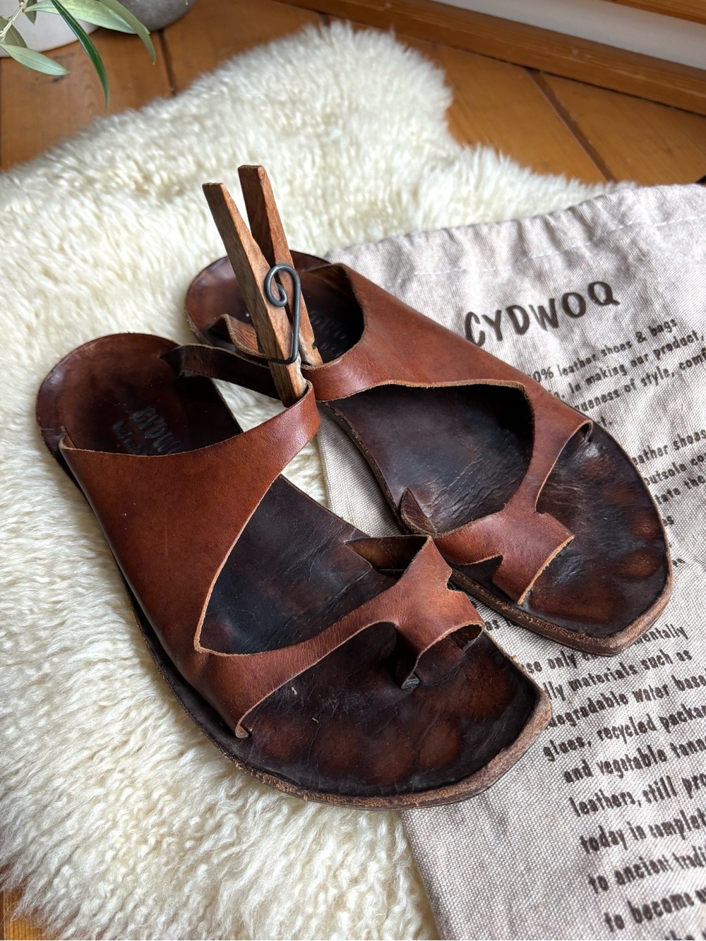 Cydwoq Handcrafted Leather Sandals - Picture 2 of 10